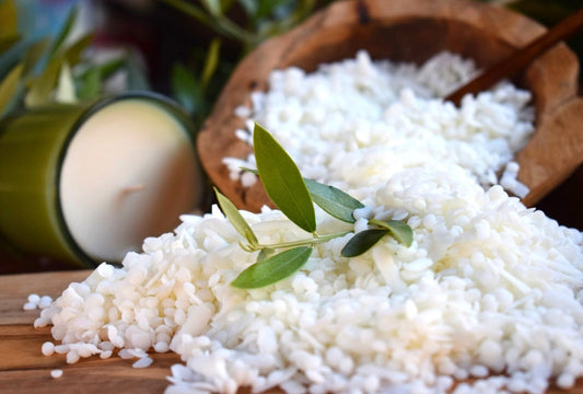 Cómo elegir la mejor Cera Vegetal: Soja, Coco, Oliva y el secreto de la Mezcla Premium