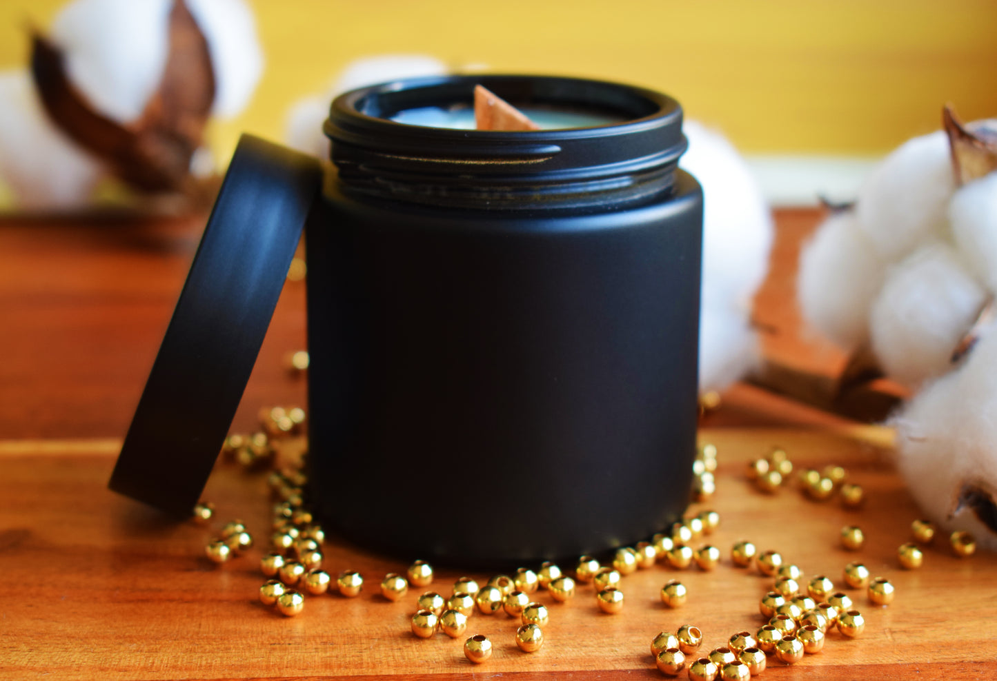 Tarro negro mate con tapa 100 ml