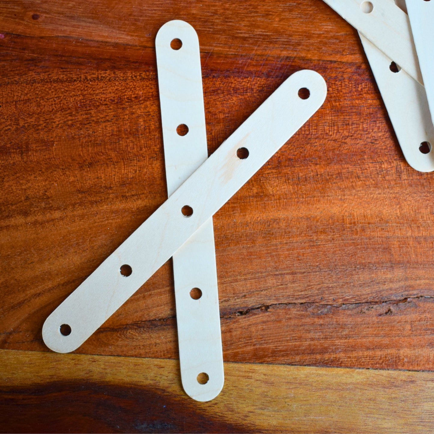 Guia de madera MAXI para mechas algodón Pack 10u.