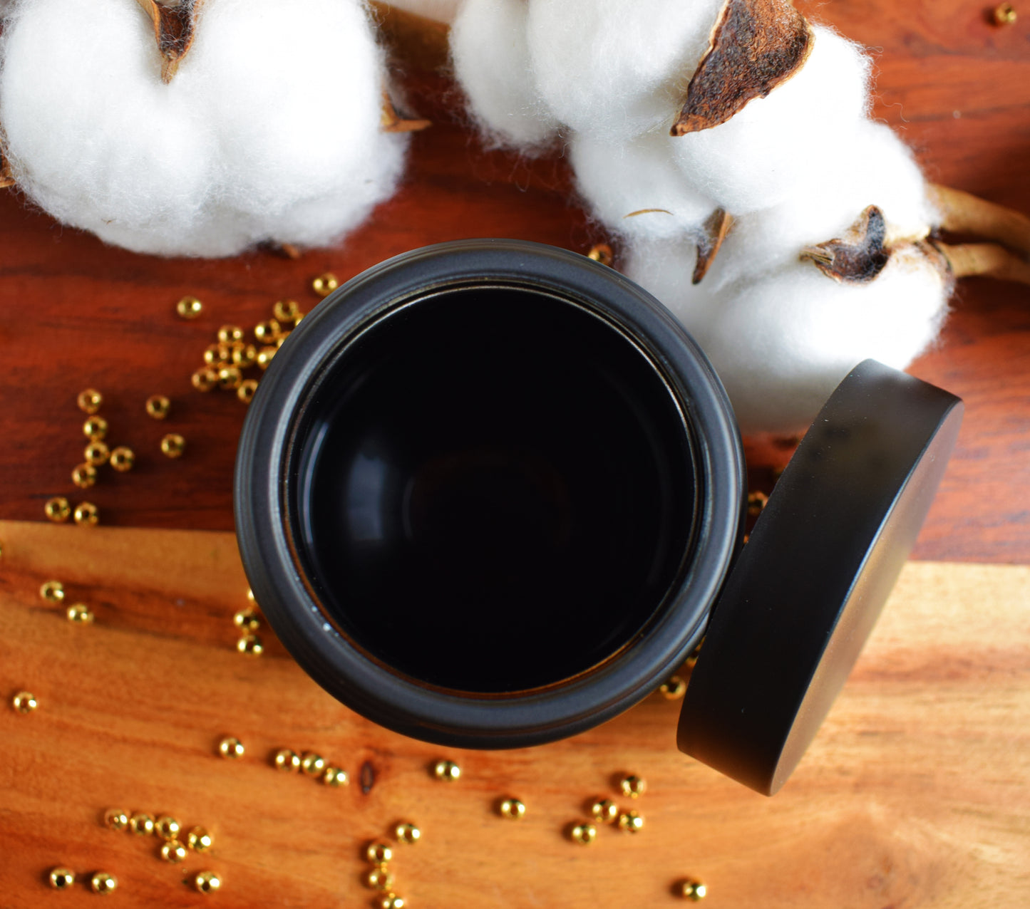 Tarro negro mate con tapa 100 ml